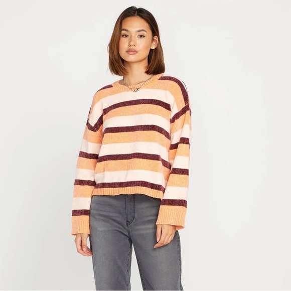 NWT Volcom bubble tea sweater , color melon. Peach, maroon and pink. - Picture 3 of 7